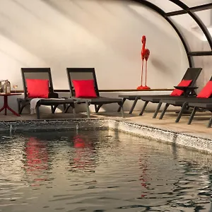 https://vila-de-la-mar-spa-saintes-maries-de-la-mer.fr-provencehotel.com